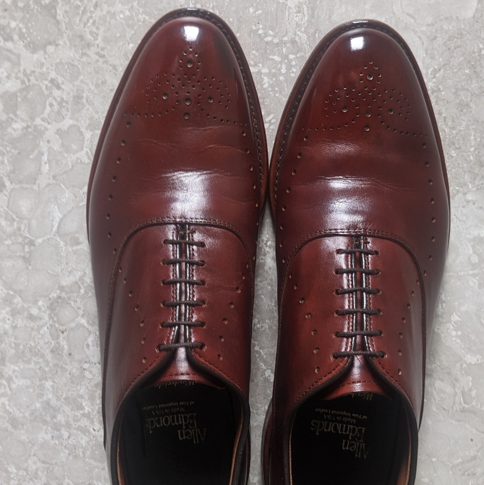 Sold!  Allen Edmonds Weybridge Oxfords